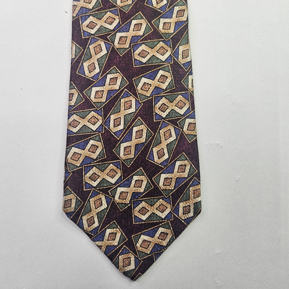Marcus Neiman Marcus Tie 56" x 3.75" Purple Silk Abstract Geometric Art Deco